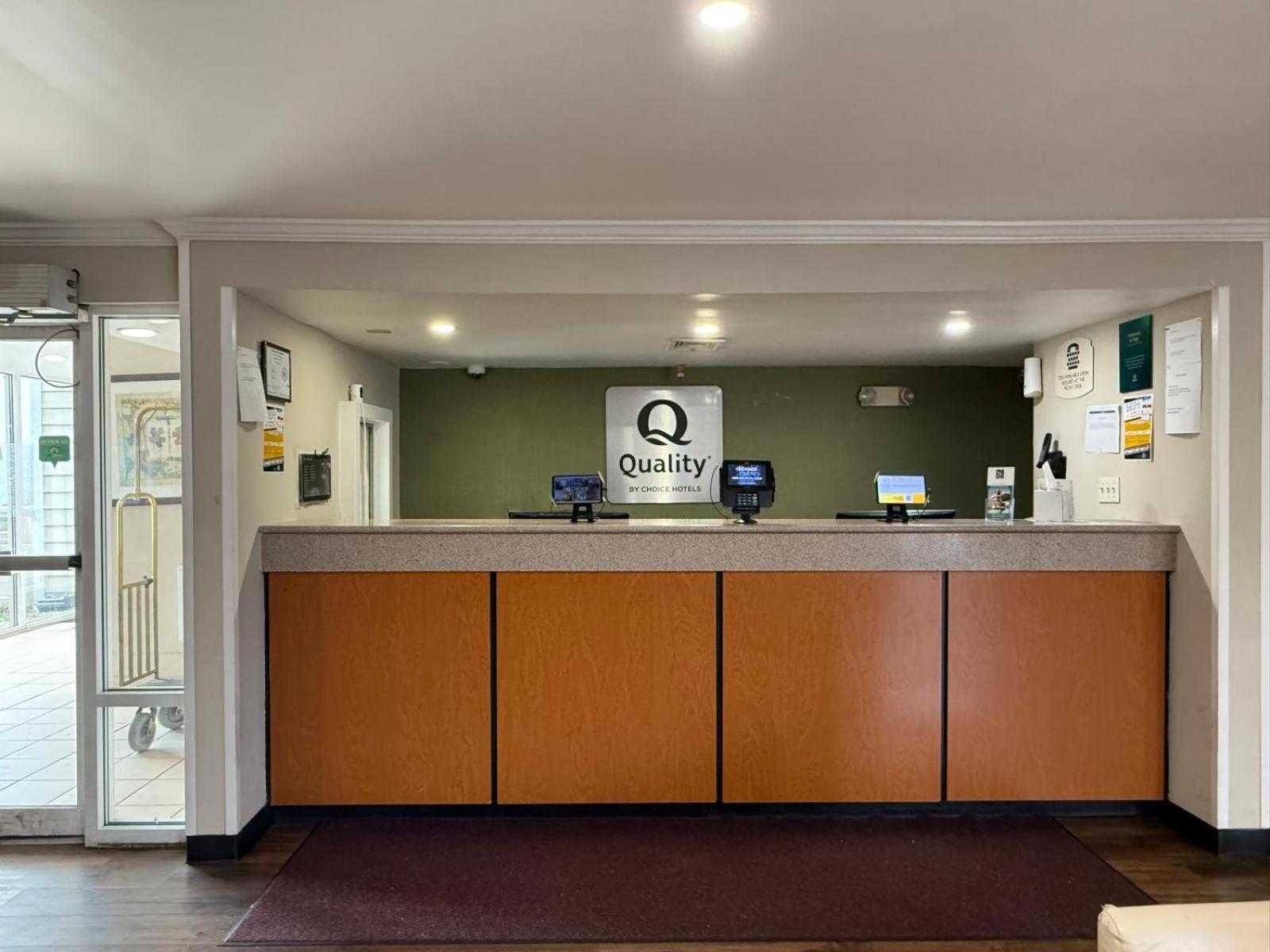 Quality Inn Newark Luaran gambar