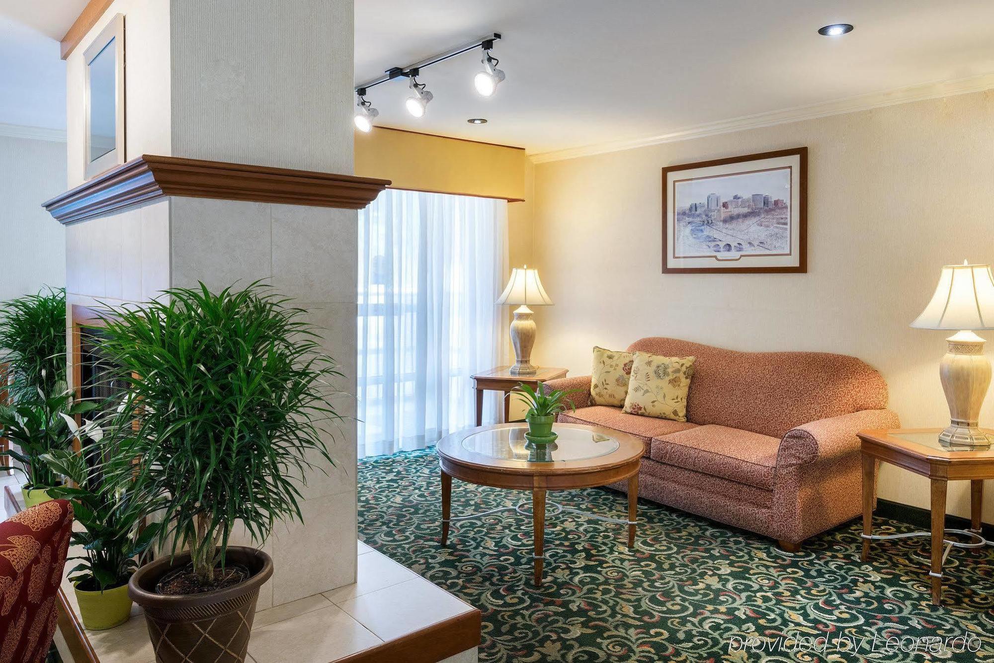 Quality Inn Newark Luaran gambar